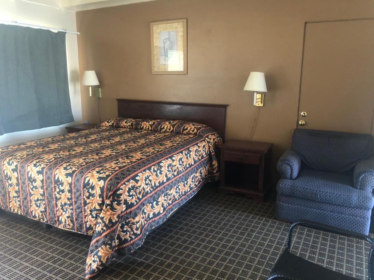 إنديو Palm Shadow Inn Motel المظهر الخارجي الصورة